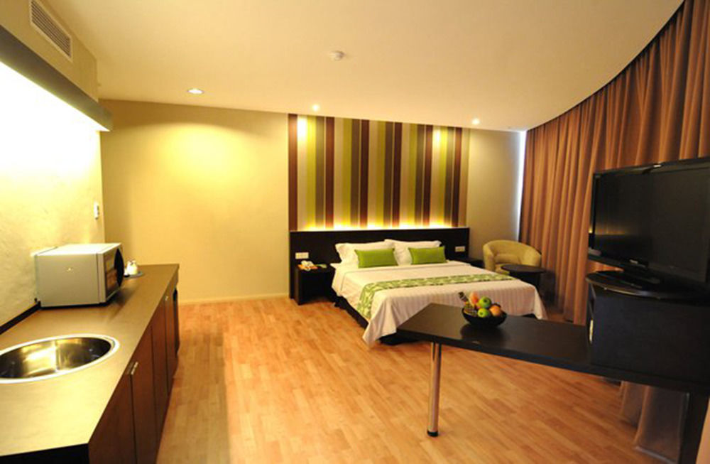 The Limetree Hotel, Kuching Exterior foto